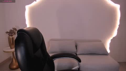 Maddison online show from June 10, 7:57 pm