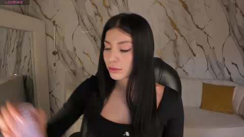 Maddison online show from July 7, 7:07 pm
