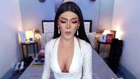 M A D D Y online show from September 20, 1:52 am