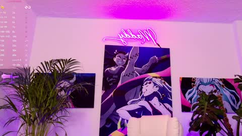 maddy_uwu online show from December 5, 8:49 am