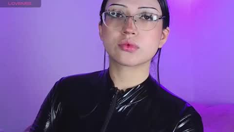   Please followme and rate me your thumbs up online show from November 27, 12:29 am