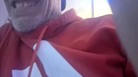 madeater2 online show from November 19, 8:02 am