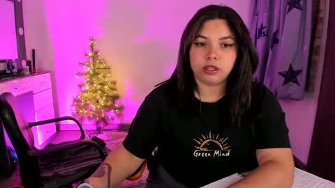 madelaine_taylor online show from February 12, 2:26 am