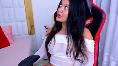 Madeline online show from October 11, 12:59 am