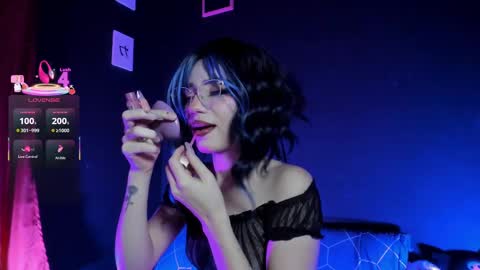 Madison Watson online show from October 8, 11:49 am