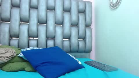 M A D I S O N online show from October 29, 4:36 am