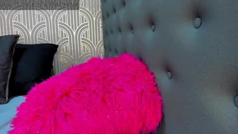   online show from February 22, 1:33 am