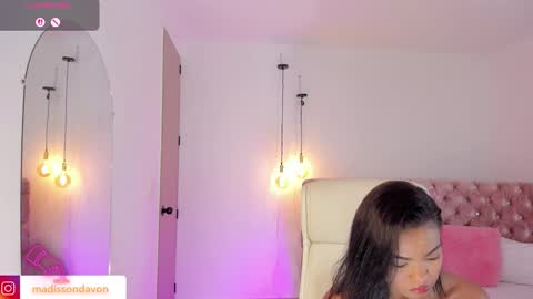 Madisson Davon online show from October 1, 12:04 pm