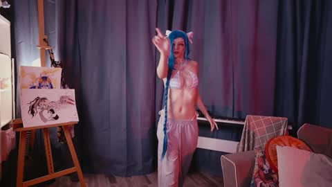 Snapshot of madnessalise chatting on September 11, 3:13 pm Alice online show from September 11, 3:13 pm