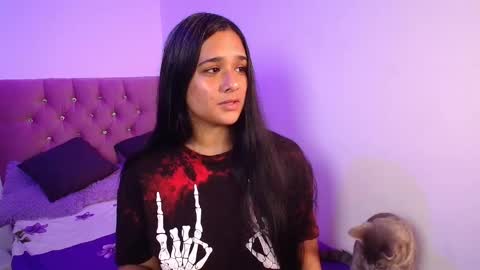 maeena online show from February 16, 11:03 pm