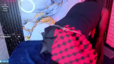 maevekuro online show from March 21, 3:34 am