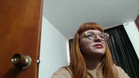Maria Fernanda Ruiz online show from May 5, 10:26 pm