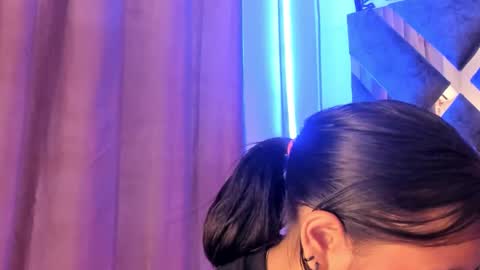 Maggie online show from October 2, 12:26 pm