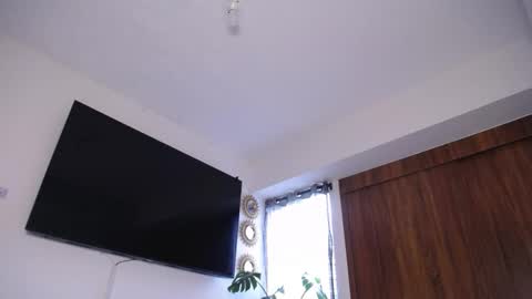 maggie online show from November 20, 4:15 pm