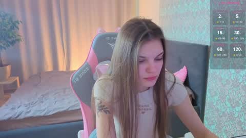 Merry online show from April 3, 1:56 am