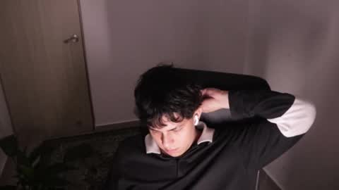 Tony Hoffa online show from February 24, 3:09 am