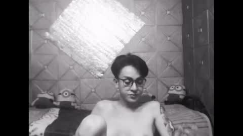 Snapshot of magicsaya chatting on January 7, 1:57 pm TsKaycee online show from January 7, 1:57 pm