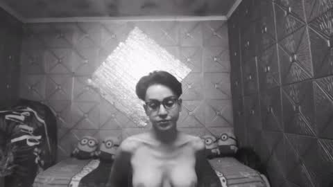 Snapshot of magicsaya chatting on December 30, 1:47 pm TsKaycee online show from December 30, 1:47 pm