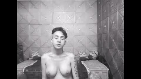 Snapshot of magicsaya chatting on February 2, 4:48 am TsKaycee online show from February 2, 4:48 am