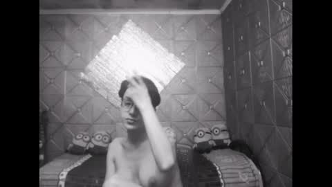 Snapshot of magicsaya chatting on December 28, 10:58 am TsKaycee online show from December 28, 10:58 am