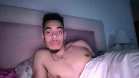 Snapshot of magicsempai chatting on January 23, 3:22 pm Magicsempai online show from January 23, 3:22 pm