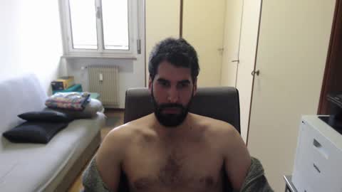Snapshot of magistermat_ chatting on March 10, 11:01 am Magister online show from March 10, 11:01 am