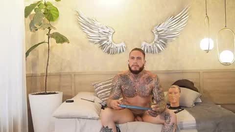 MAGNUS DAHL online show from February 13, 3:24 pm