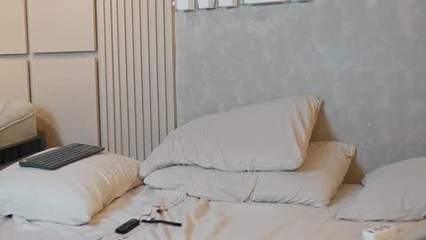 MAGNUS DAHL online show from February 22, 10:40 am