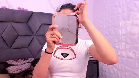 Maia  online show from November 8, 11:57 am