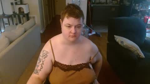 Alyx online show from July 17, 7:16 pm