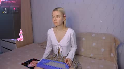 Your kitty online show from December 21, 3:46 am