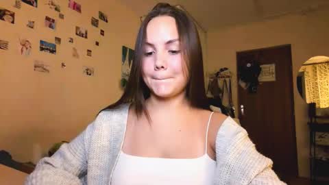 Luna online show from February 27, 3:37 pm