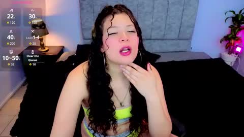 Snapshot of maite_stone1 chatting on October 12, 5:22 am MAITE STONE1 online show from October 12, 5:22 am