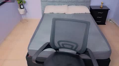 MAITE STONE1 online show from November 30, 3:46 am