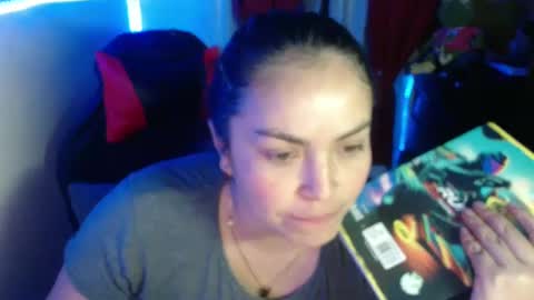 Hello friends Im on another account    online show from January 22, 5:48 am