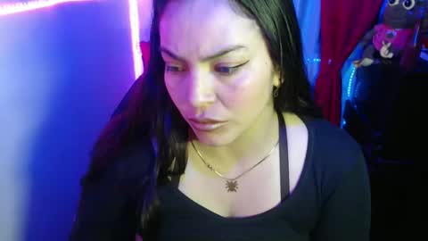 Hello friends Im on another account    online show from February 1, 12:29 am