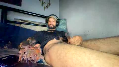 majorb986 online show from September 11, 8:43 pm