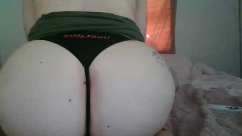 MakeMichelleWet online show from May 8, 11:21 pm
