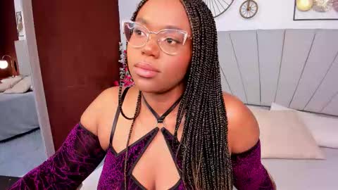 makena online show from February 26, 3:43 am