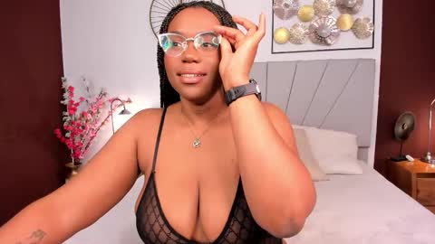 makena online show from March 4, 4:53 am