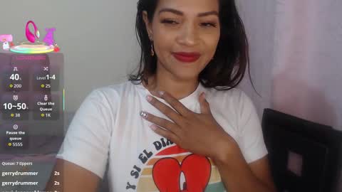 MAKENNAA online show from March 13, 11:24 am