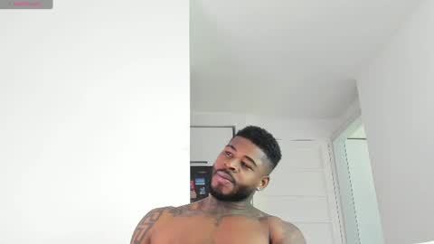 Makonnen online show from July 8, 2:09 pm