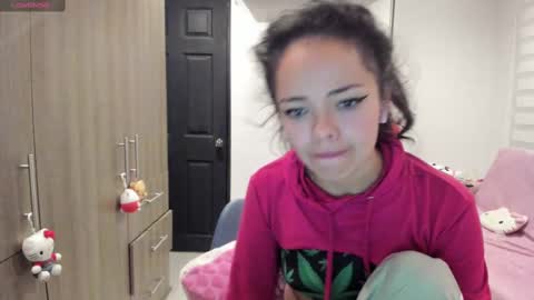 Mal Norma online show from February 21, 2:06 am