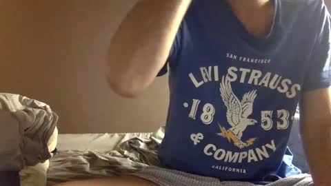 malefrench1 online show from March 7, 4:56 am