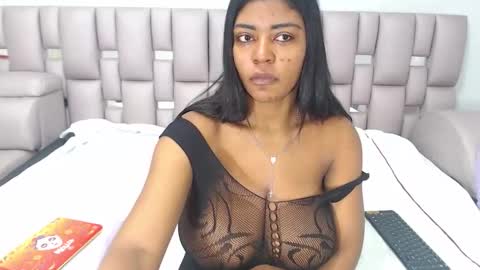 malorybrown online show from February 3, 12:31 pm