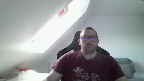 breton online show from December 2, 9:41 am