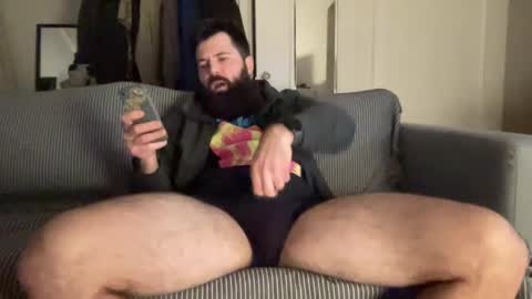 Snapshot of mamamylaramu chatting on February 11, 7:54 am mamamylaramu online show from February 11, 7:54 am