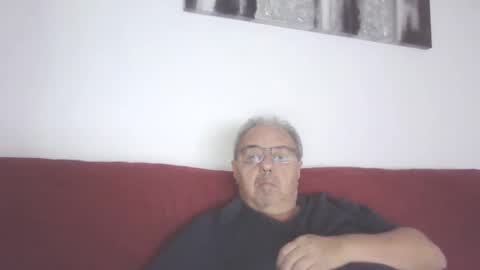 OLDMANFREE online show from March 1, 8:42 pm