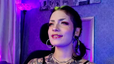   online show from September 19, 11:51 pm