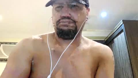 Man new online show from June 17, 2:33 pm